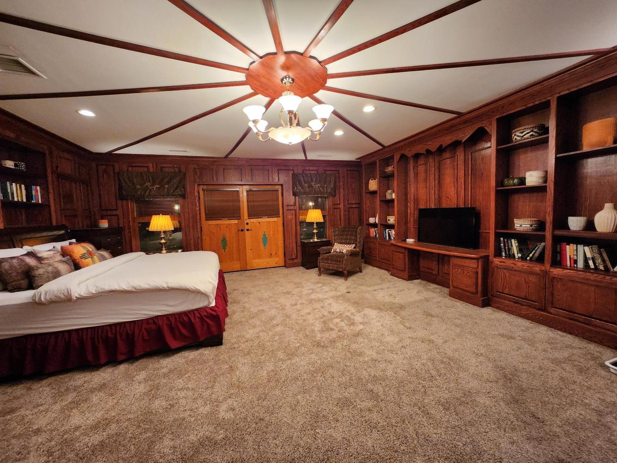Red Mountain Manor Vineyard And Guesthouse Rio Rancho Esterno foto
